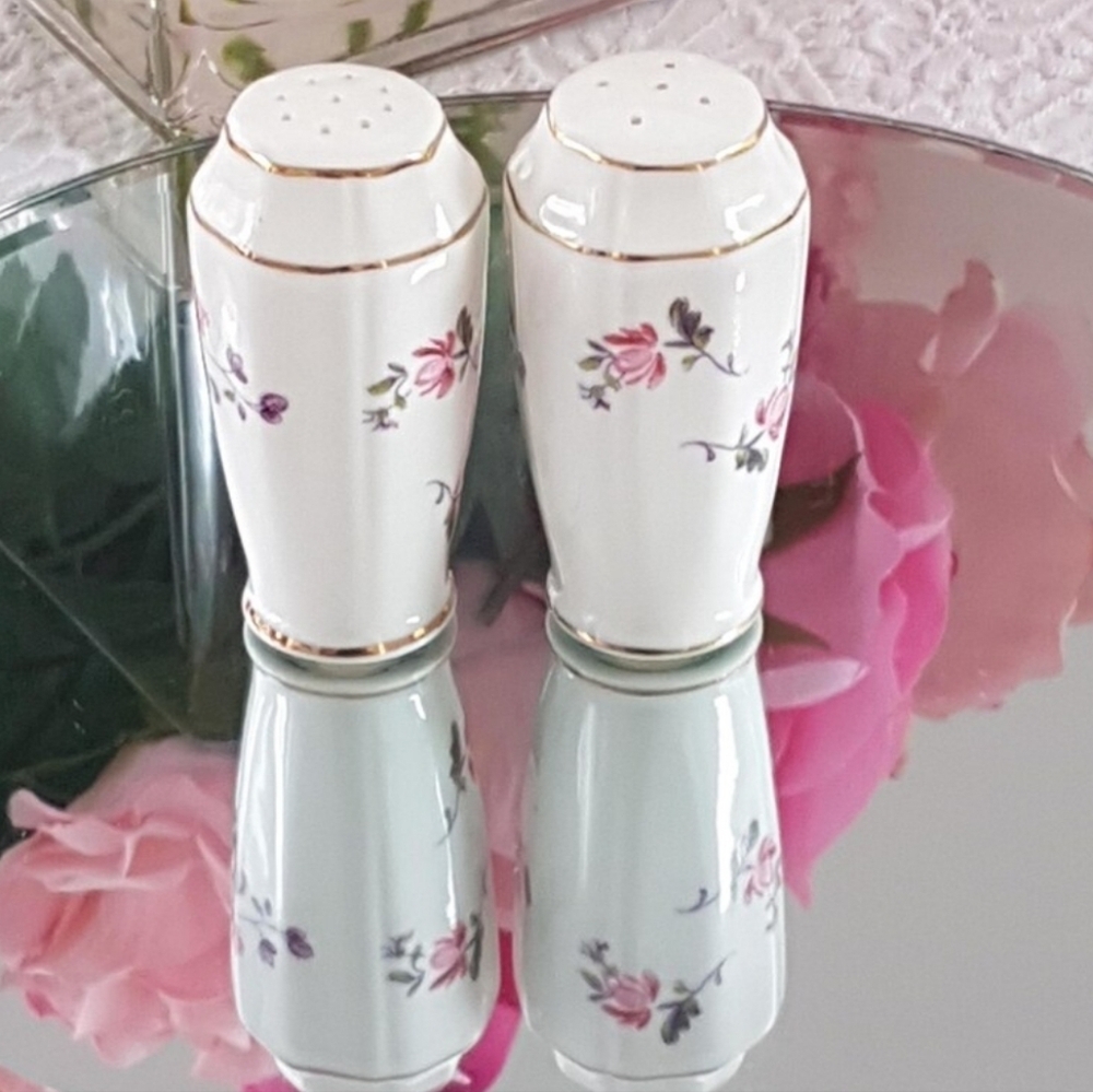 Royal Adderley FRAGRANCE Salt and Pepper Shakers Set Bone China England - Picture 7 of 10